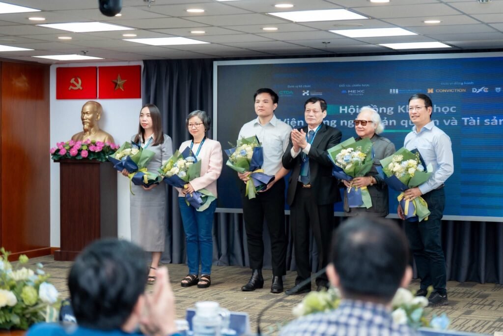 LỄ RA MẮT VIỆN CÔNG NGHỆ BẢN QUYỀN VÀ TÀI SẢN SỐ