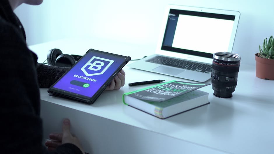 Blockchain và hợp đồng thông minh bảo vệ quyền sở hữu dữ liệu IoT